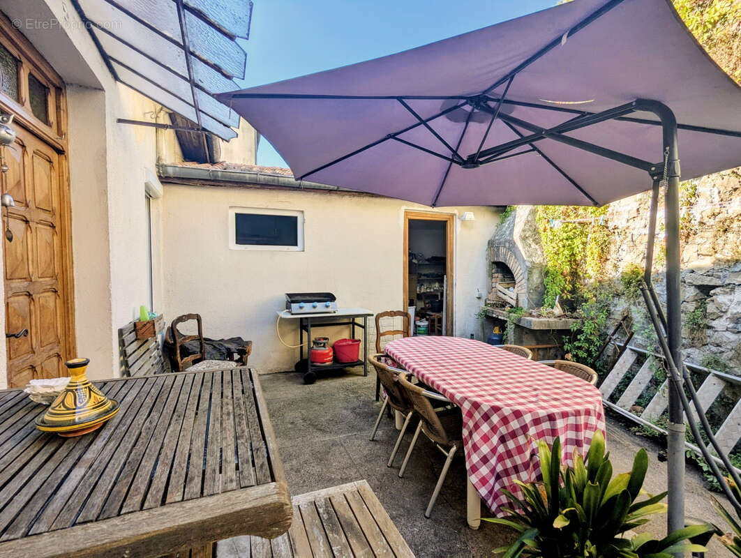 Maison à GRAISSESSAC