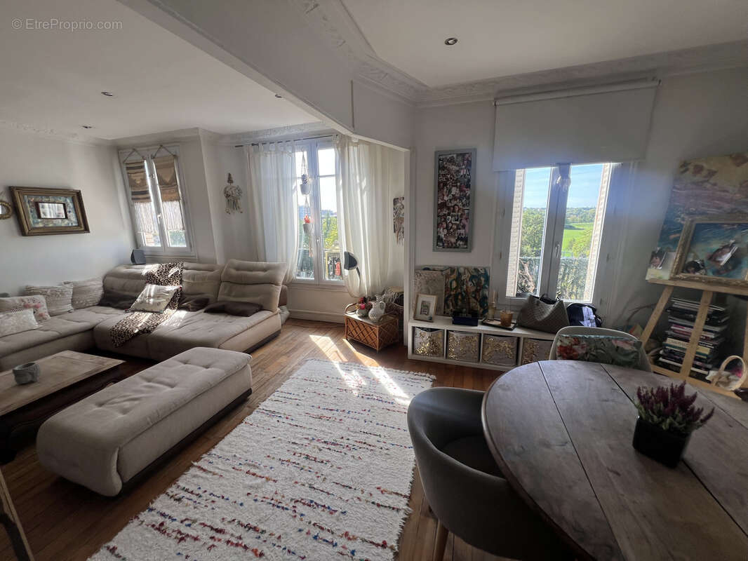 Appartement à CHAMPIGNY-SUR-MARNE