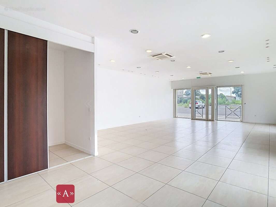 Commerce à BESSIERES