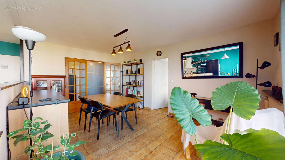 Appartement à LONGVIC