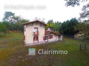 Maison à LERM-ET-MUSSET