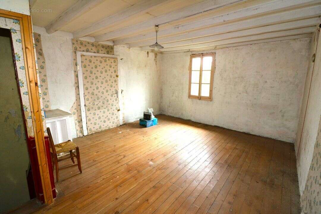 Maison à LERM-ET-MUSSET