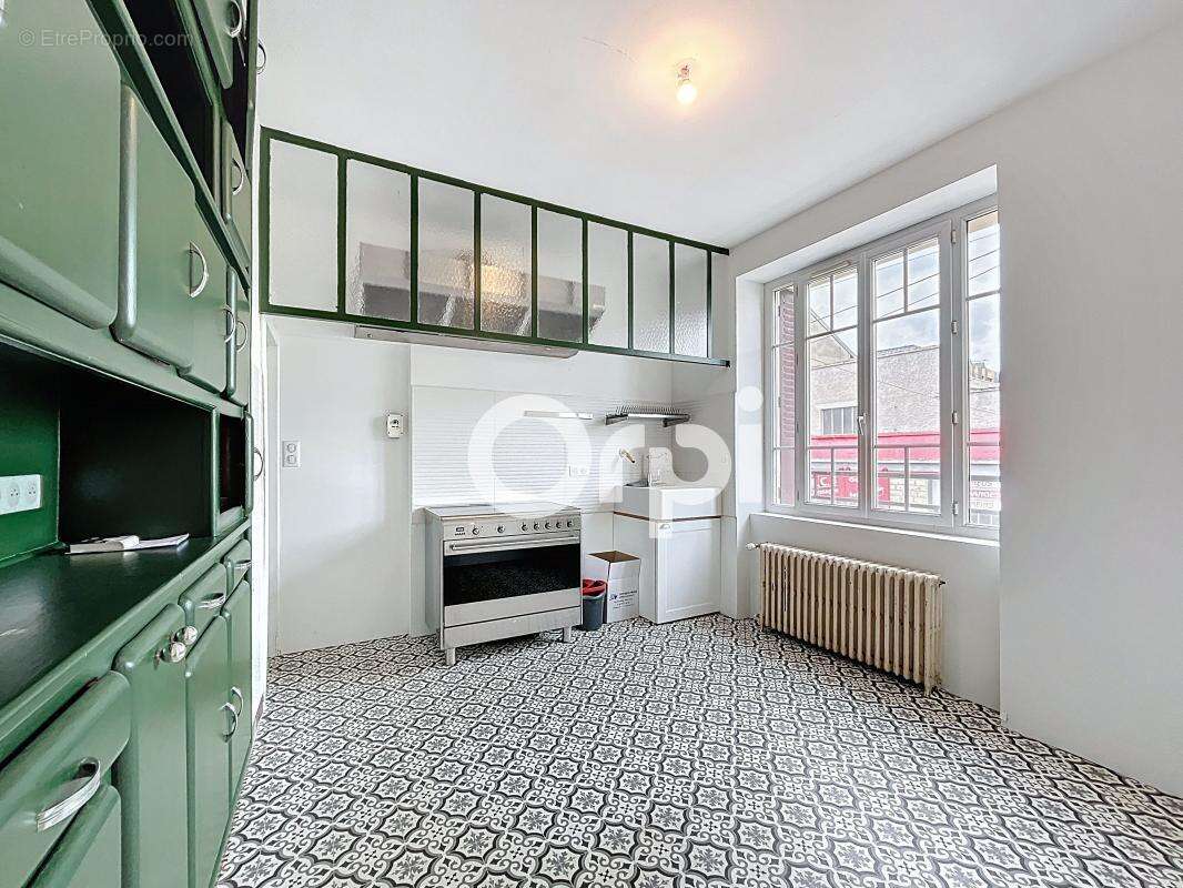 Maison à BRIVE-LA-GAILLARDE