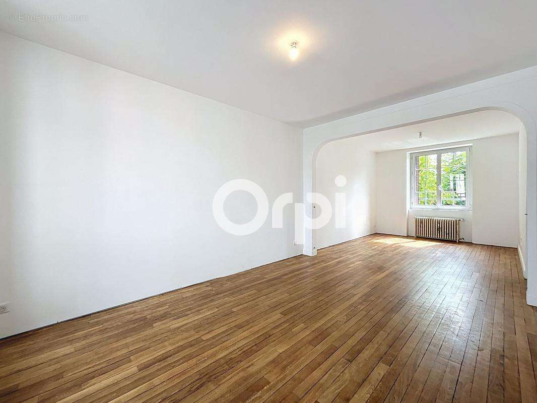 Maison à BRIVE-LA-GAILLARDE