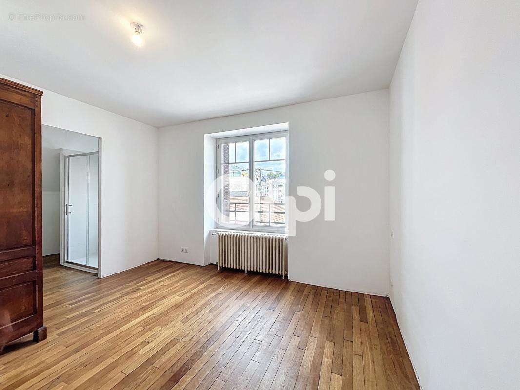 Maison à BRIVE-LA-GAILLARDE