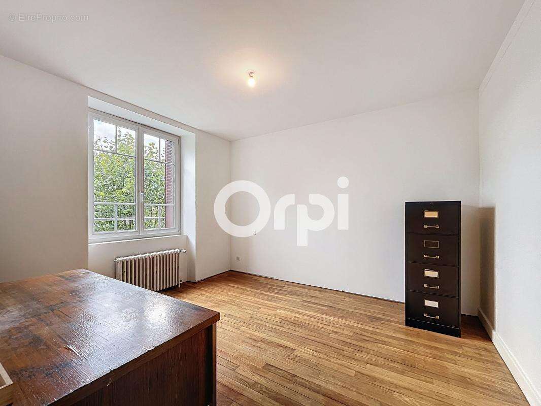 Maison à BRIVE-LA-GAILLARDE