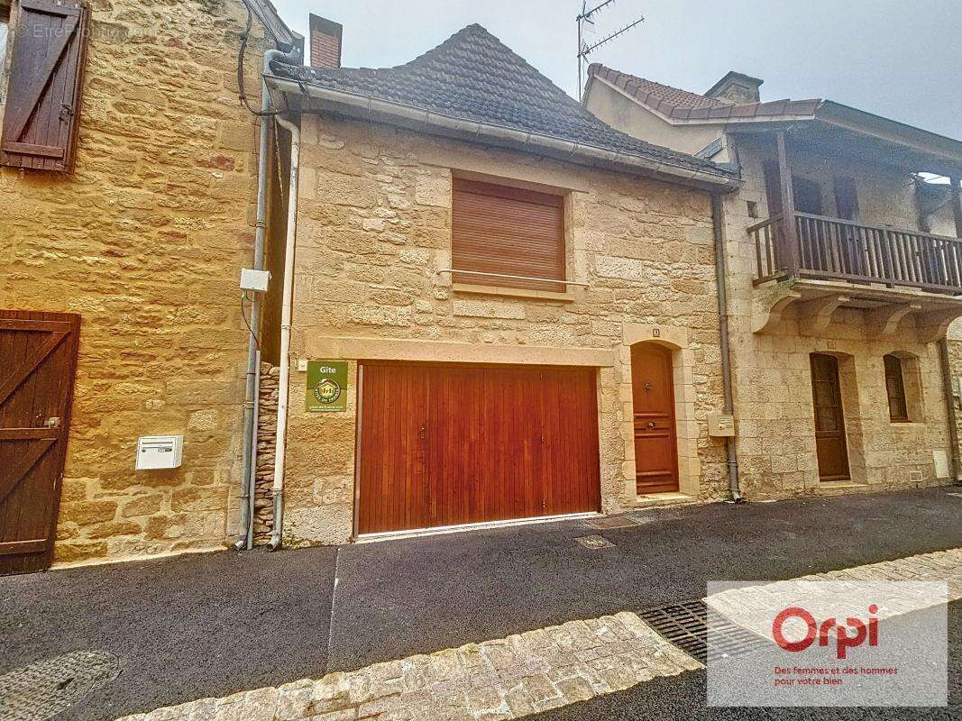 Maison à MONTIGNAC