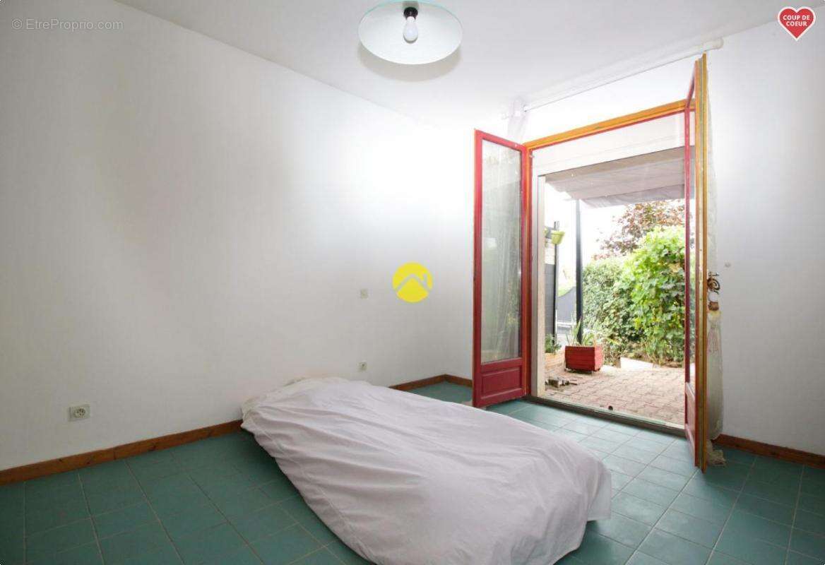 Maison à NERIS-LES-BAINS