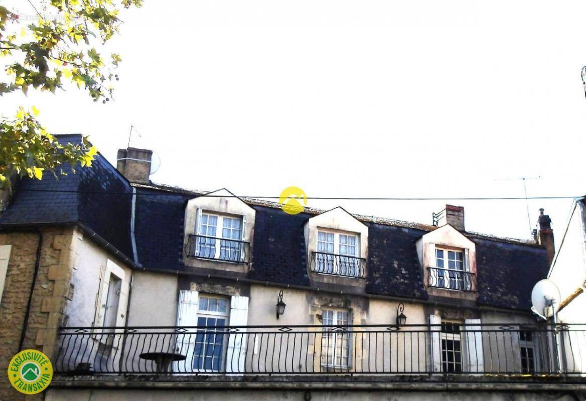 Appartement à LE BUISSON-DE-CADOUIN
