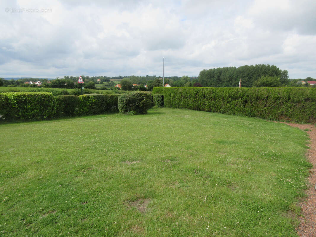 Maison à BRUNEMBERT