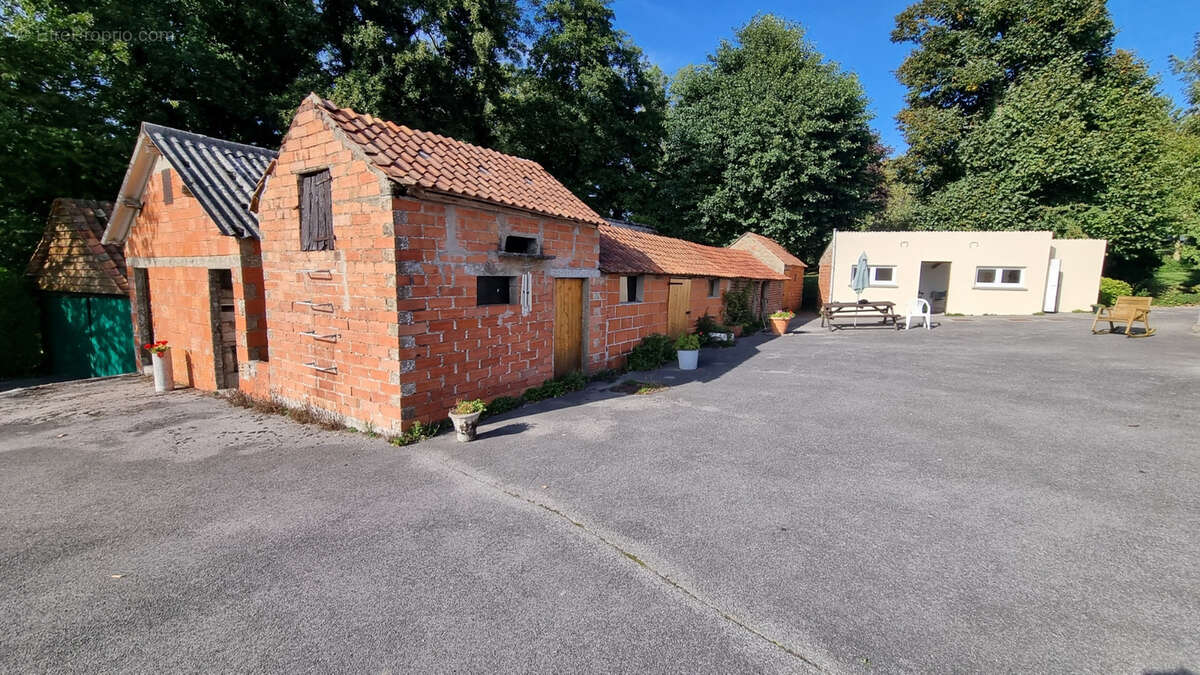 Maison à BRUNEMBERT