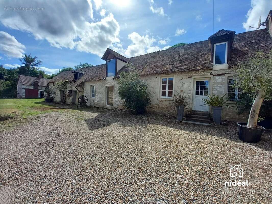 Maison à SAINT-PIERRE-DE-BAILLEUL