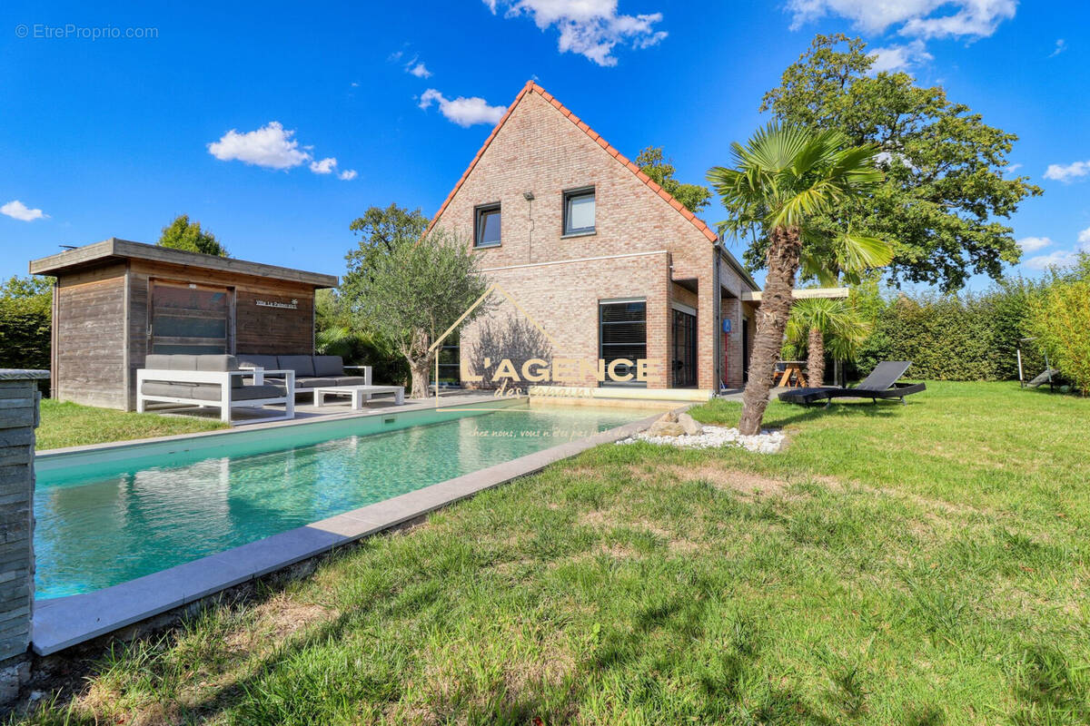 Maison à STEENVOORDE