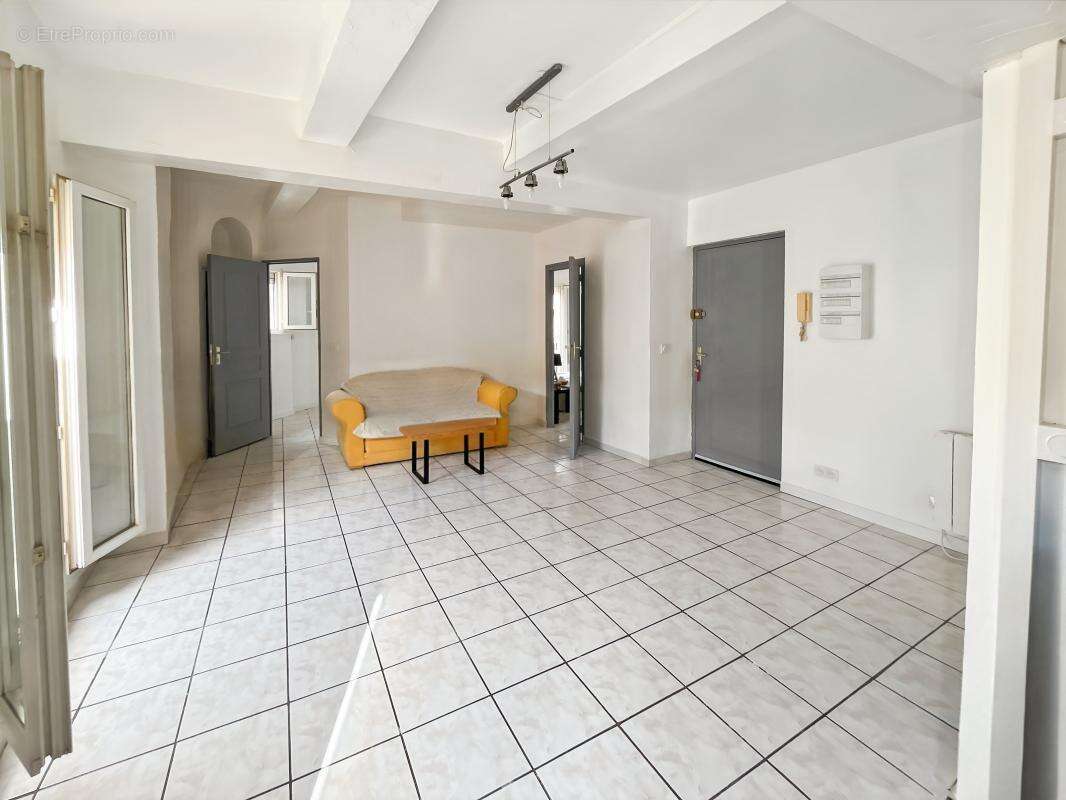 Appartement à BEZIERS