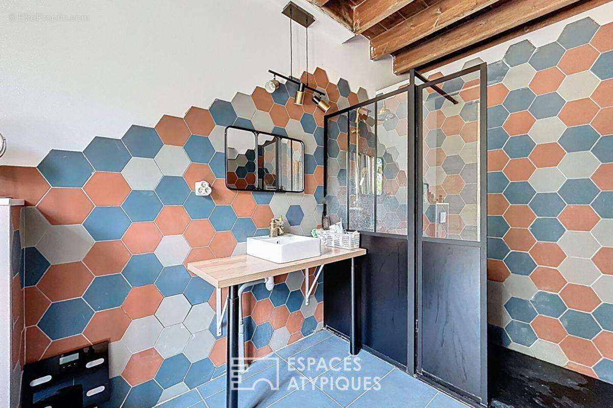 Maison à PRIGNAC-ET-MARCAMPS