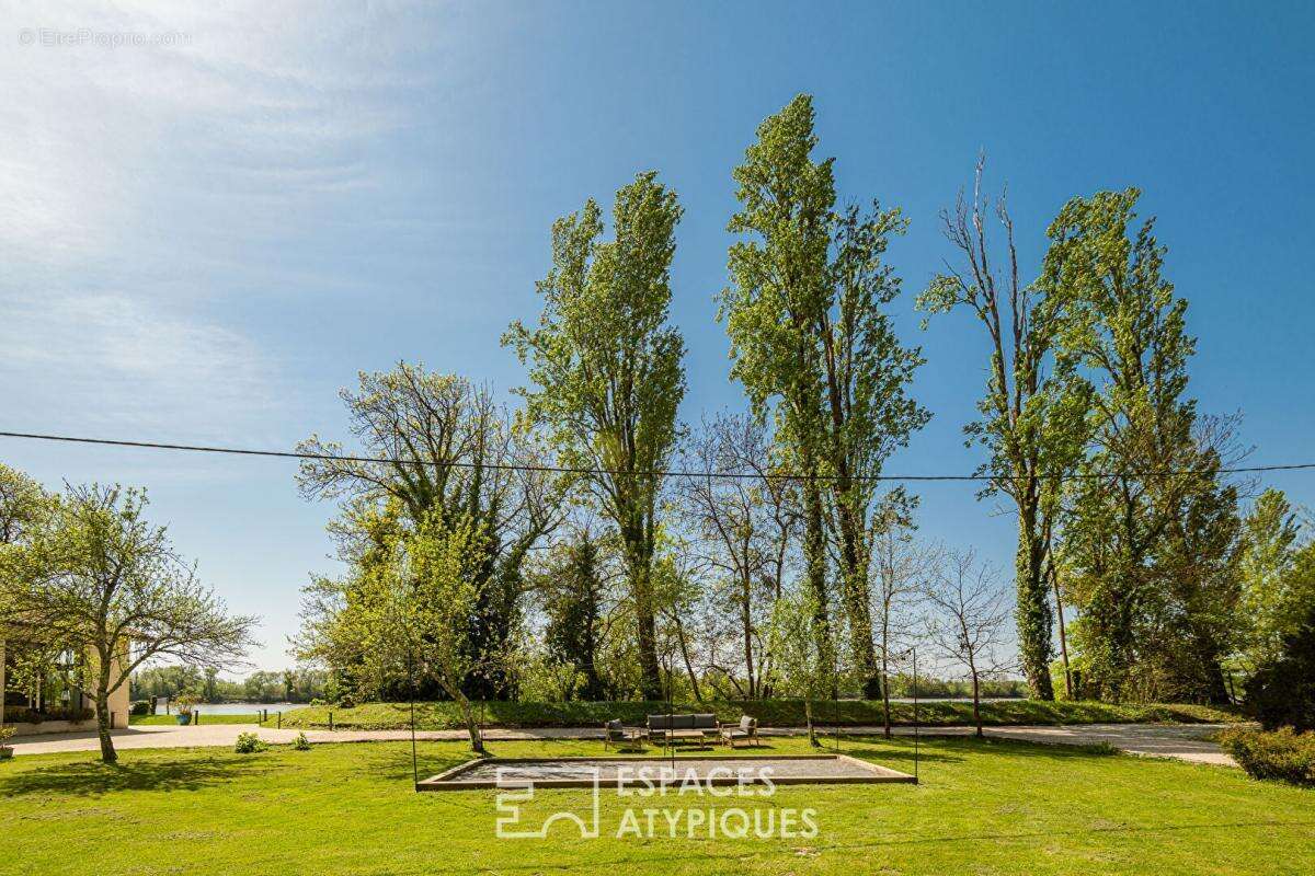 Maison à LA RIVIERE