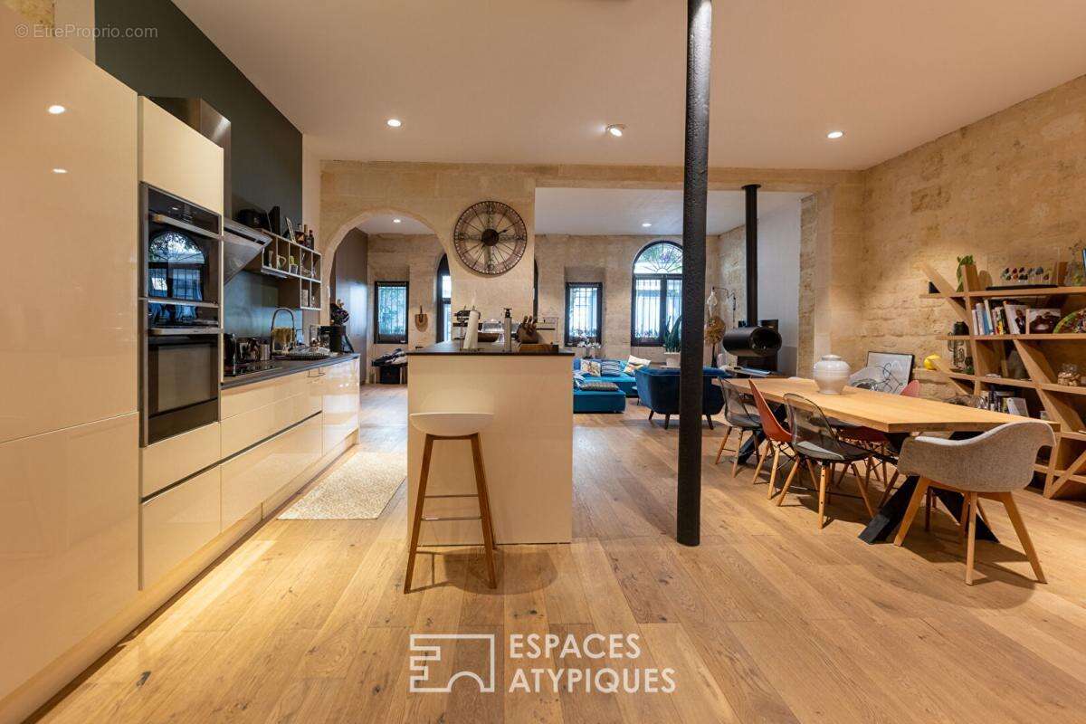 Appartement à BORDEAUX