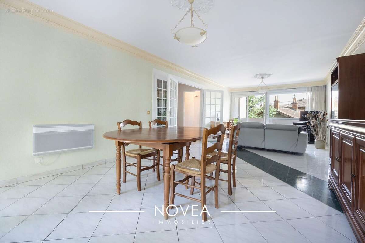 Appartement à VILLEURBANNE