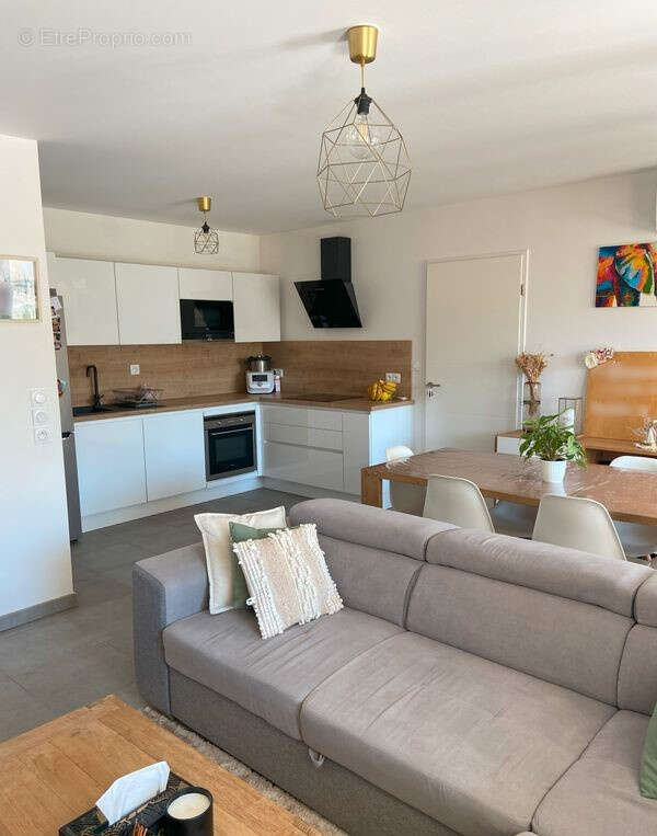 Appartement à MARSEILLE-11E