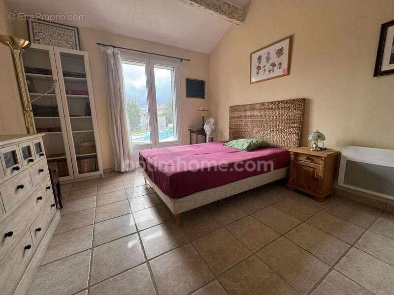 Maison à FONTVIEILLE