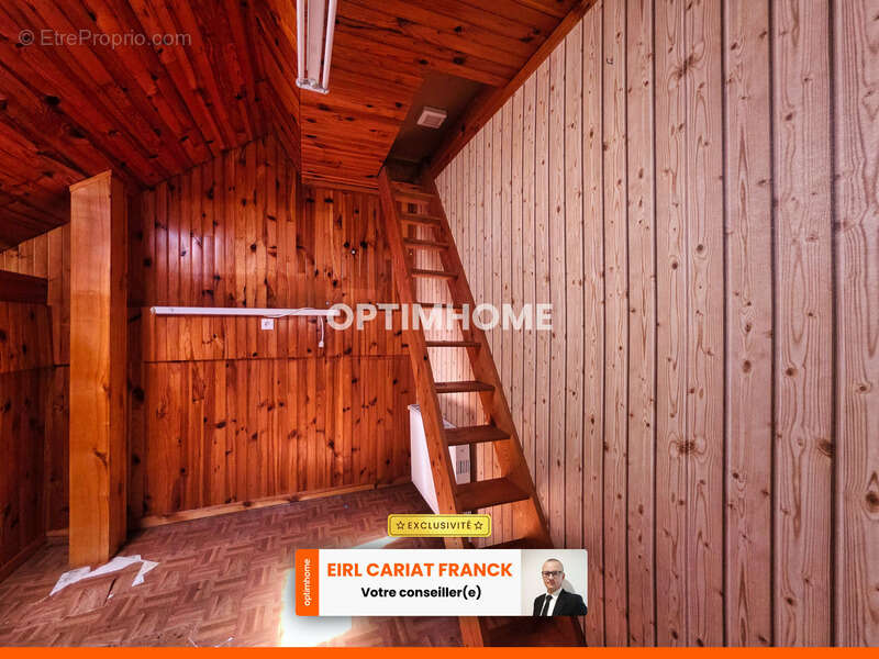 Maison à SAINT-ETIENNE-DE-FURSAC