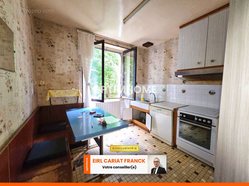 Maison à SAINT-ETIENNE-DE-FURSAC