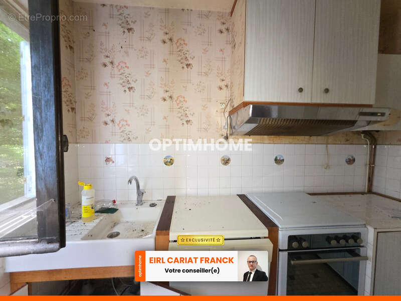 Maison à SAINT-ETIENNE-DE-FURSAC