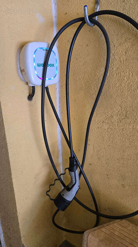 Maison à MONTROL-SENARD