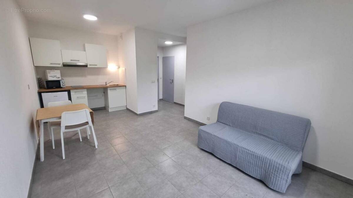 Appartement à JUVIGNAC