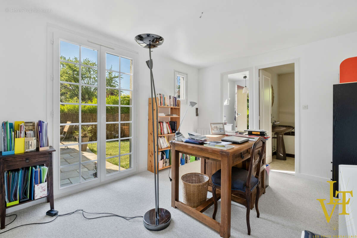 Maison à JOUY-EN-JOSAS