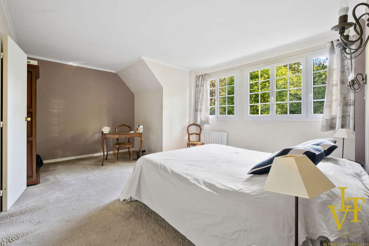 Maison à JOUY-EN-JOSAS