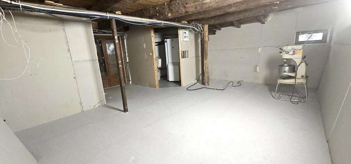 Maison à SAINT-MARTIN-DU-MONT