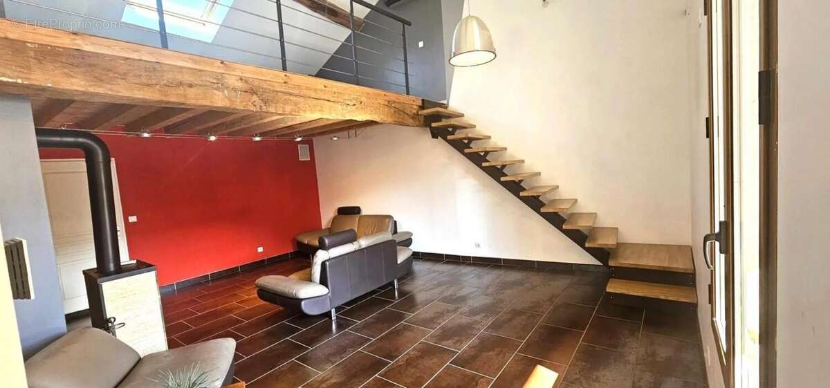 Maison à SAINT-MARTIN-DU-MONT