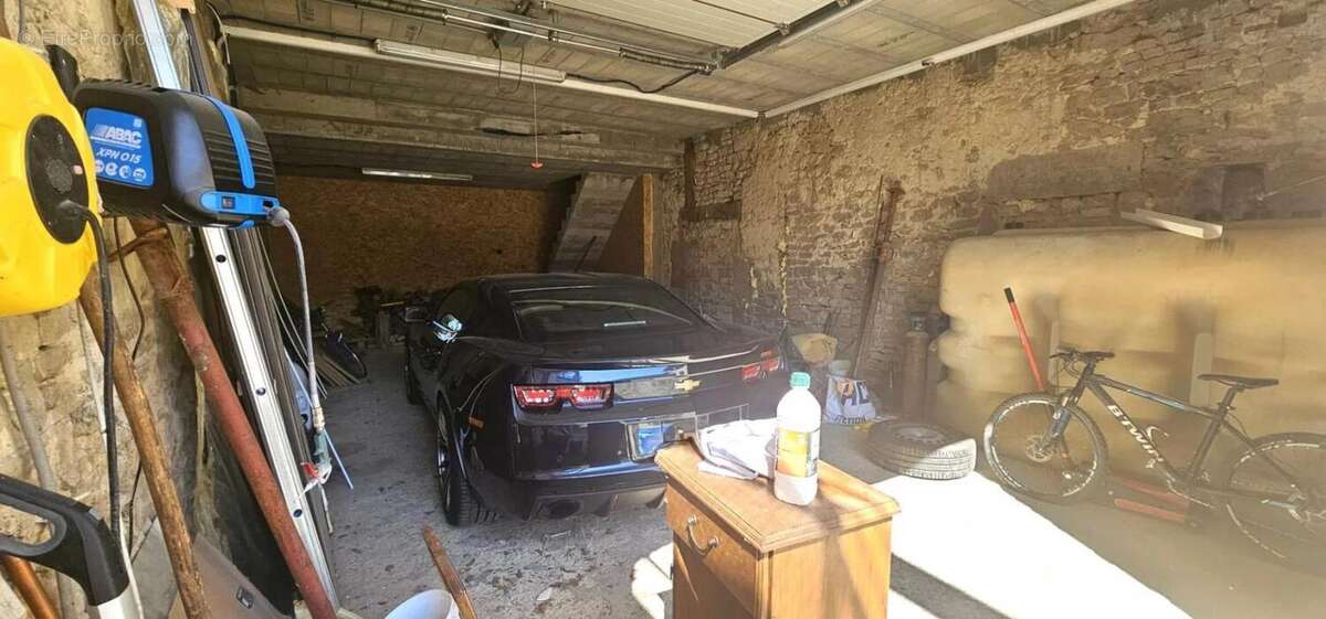 Maison à SAINT-MARTIN-DU-MONT