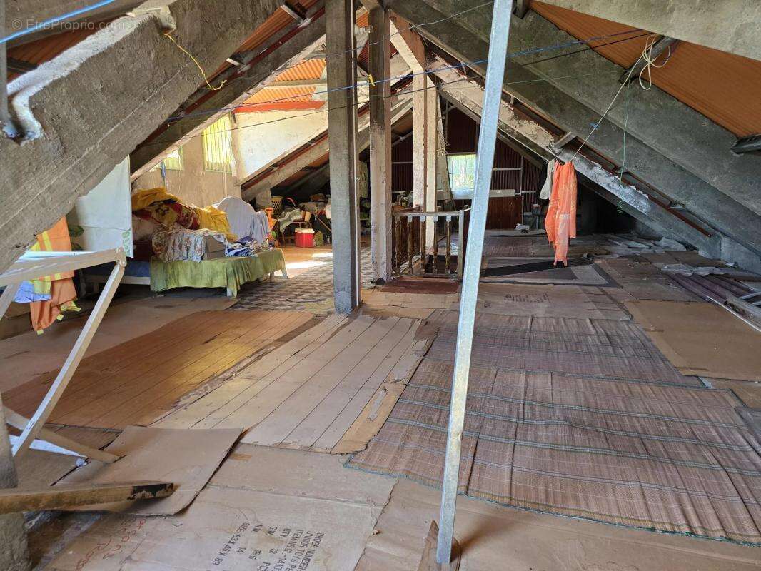 Maison à SAINTE-ROSE