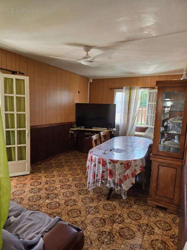 Maison à SAINTE-ROSE