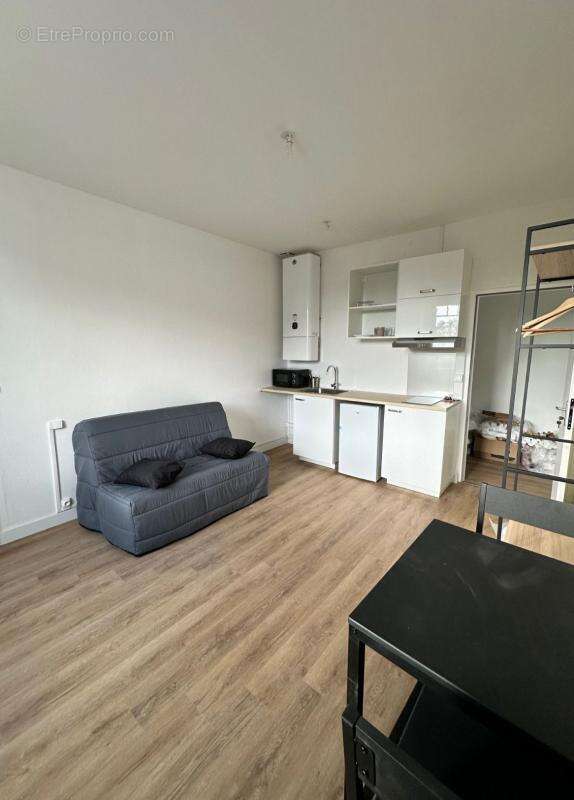 Appartement à SALLES