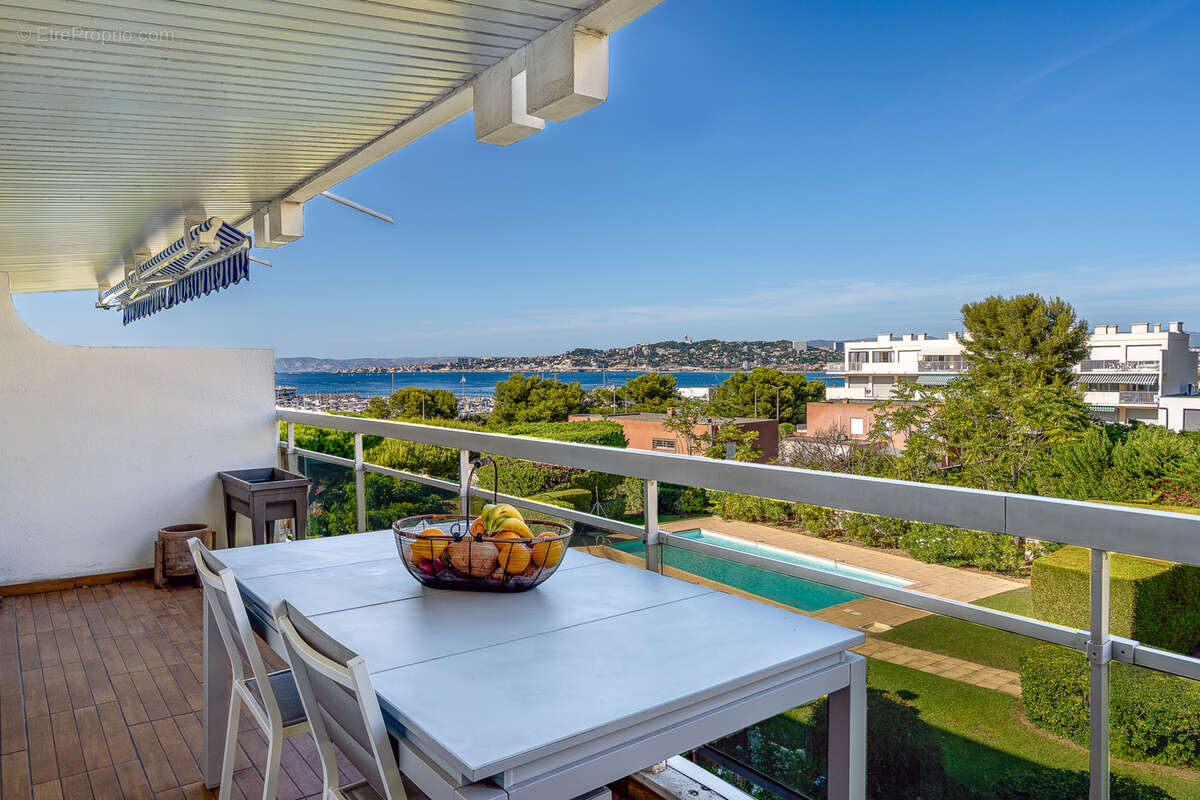 Appartement à MARSEILLE-8E