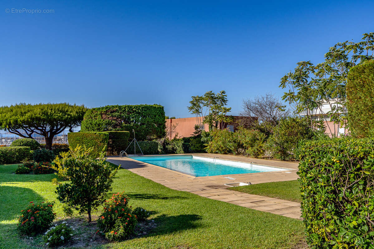 Appartement à MARSEILLE-8E