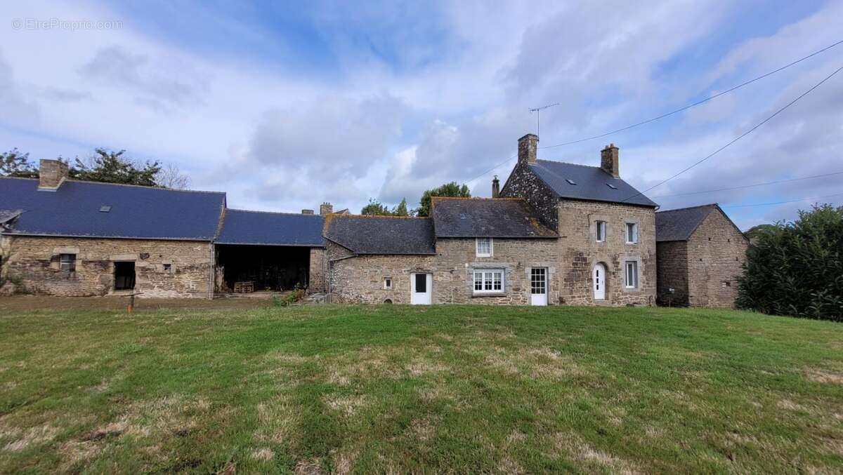 Maison à PLAINE-HAUTE