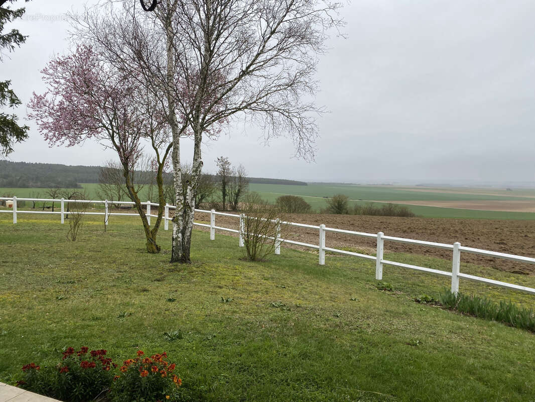 Maison à SAINTE-SAVINE