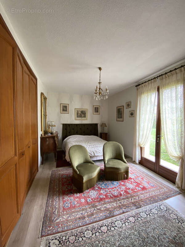 Maison à SAINTE-SAVINE