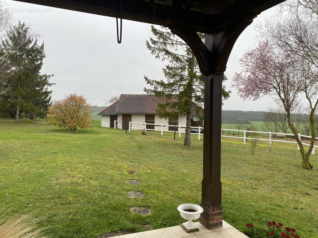 Maison à SAINTE-SAVINE