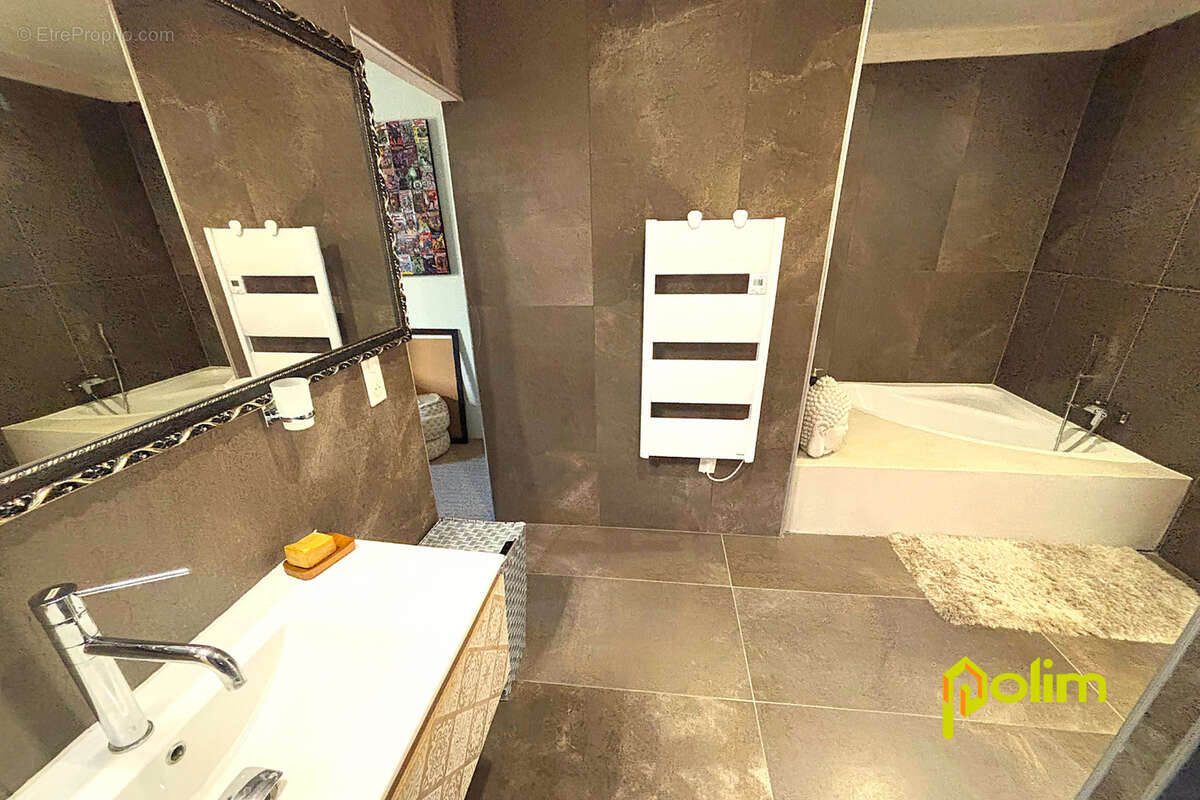 Maison à PAGNY-SUR-MOSELLE