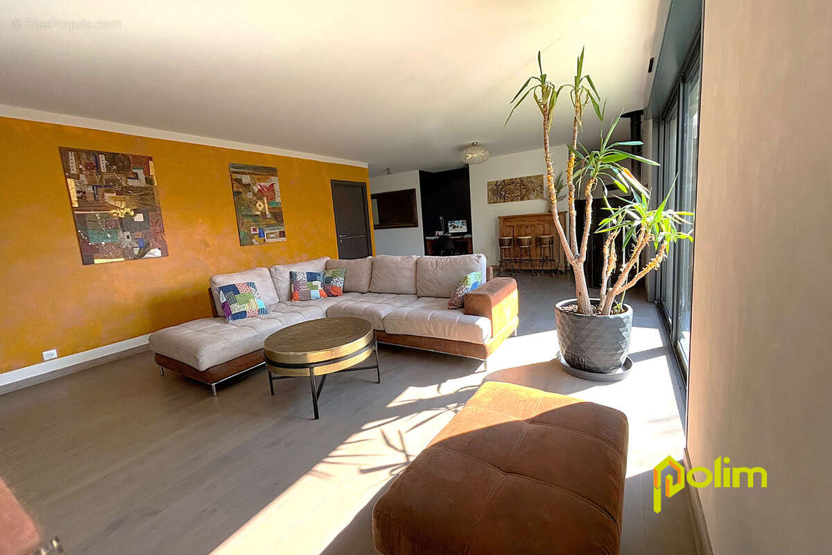 Maison à PAGNY-SUR-MOSELLE