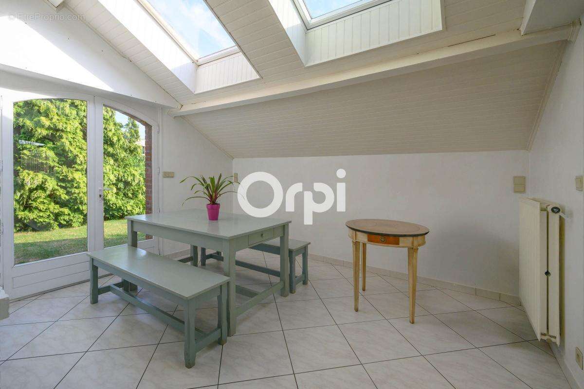 Maison à MONS-EN-PEVELE