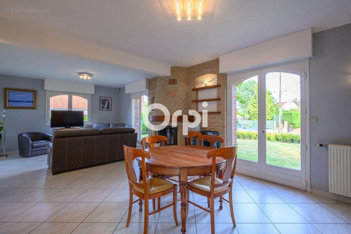 Maison à MONS-EN-PEVELE