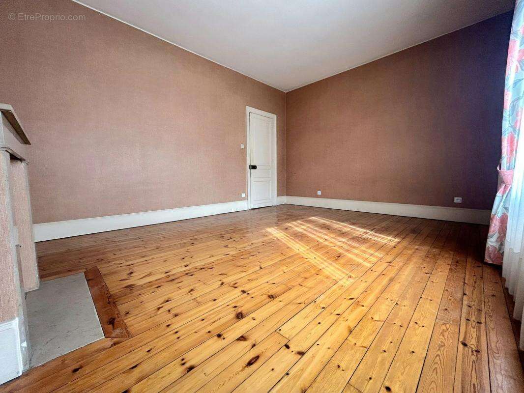 Maison à LE CATEAU-CAMBRESIS