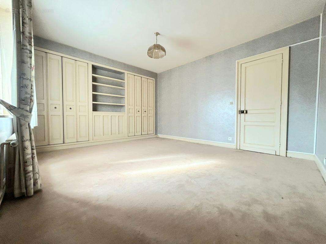 Maison à LE CATEAU-CAMBRESIS