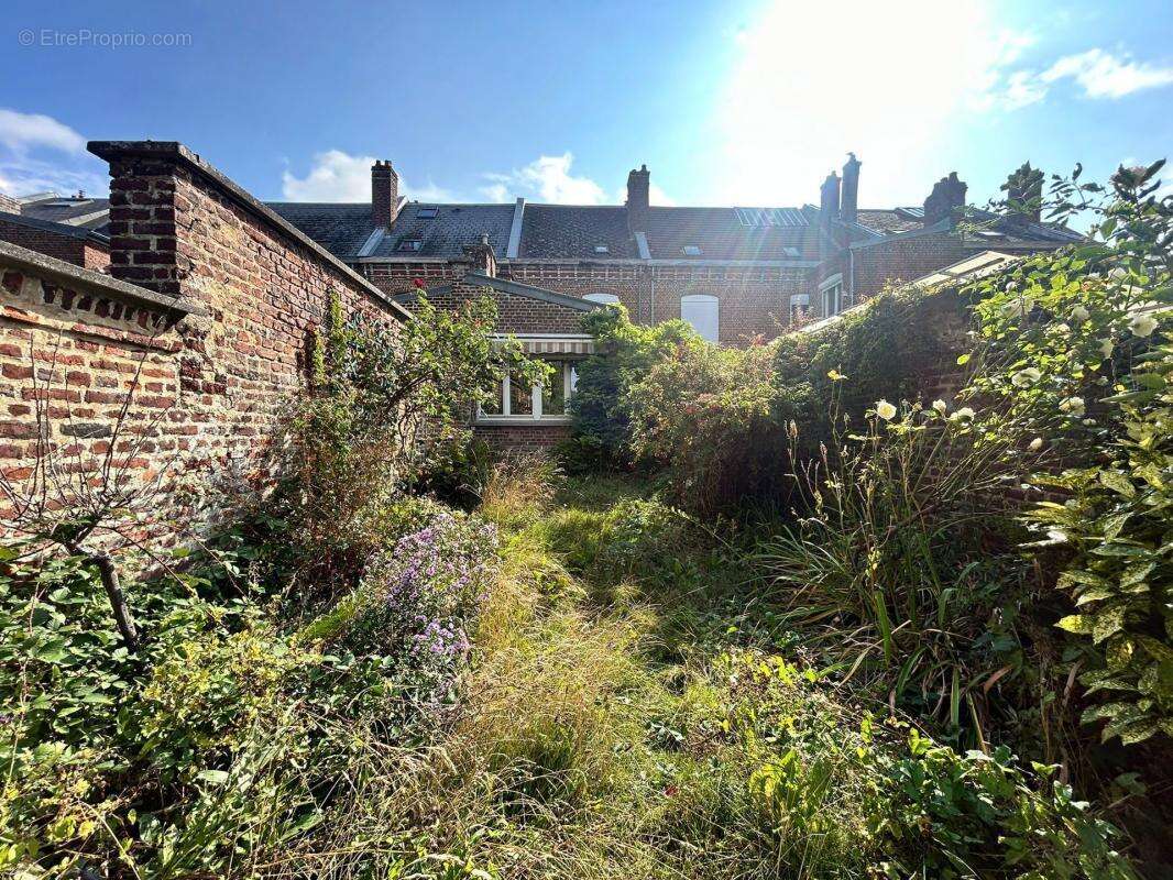 Maison à LE CATEAU-CAMBRESIS